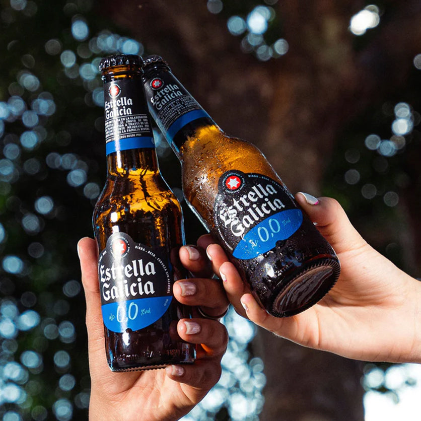 Brindar Estrella Galicia Cerveza sin Alcohol 0,0 en Coolsobers